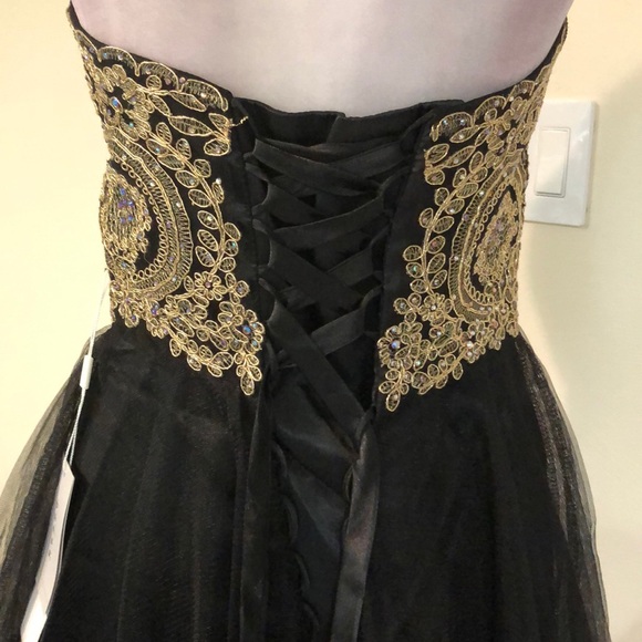 Chiffon Beads and Embroidered Prom or Wedding Gown - Picture 10 of 15